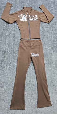 Women High-Rise Flared Pants & Define Jackets